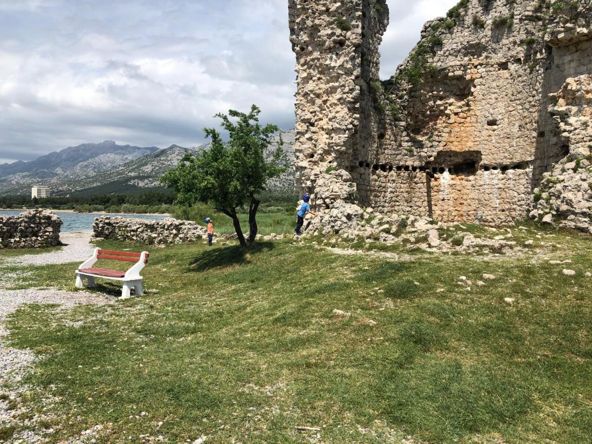 Tomo Apartment Starigrad Paklenica Bagian luar foto